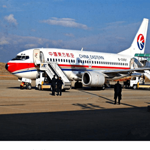 湛江吴川航空运输航空快运业稳步发展的原因是什么？